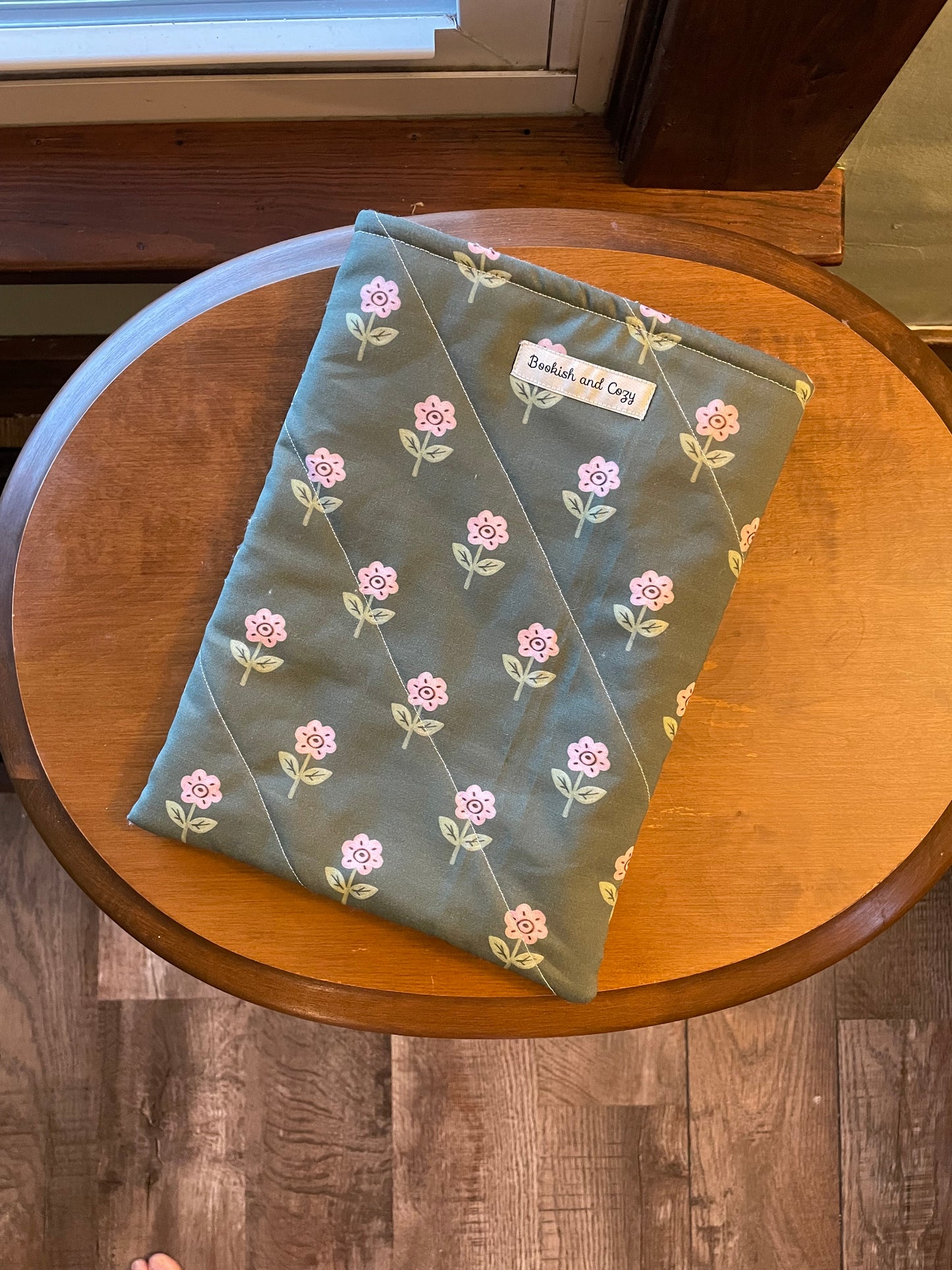 Pastel Posies Booksleeve